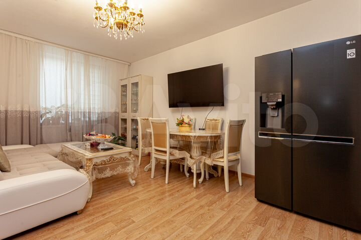 2-к. квартира, 67,8 м², 1/12 эт.