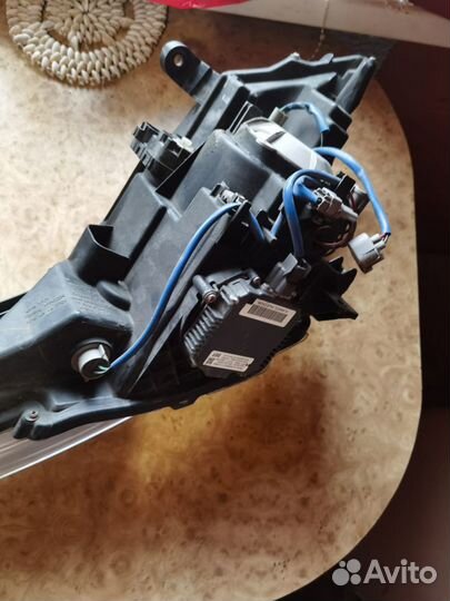 Подам фару Nissan Murano Z50