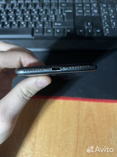 iPhone 8 Plus, 64 ГБ