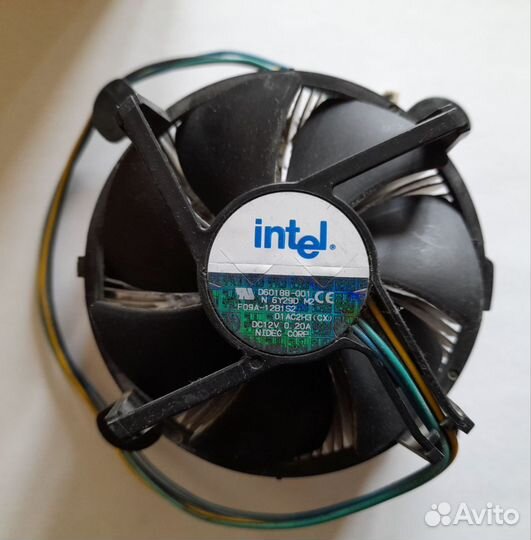 Процессоры Core2 Duo и Athlon 4200+