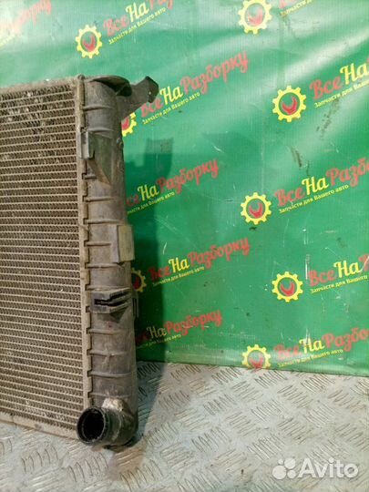 Радиатор охлаждения Ford Mondeo 1 универсал 1.8