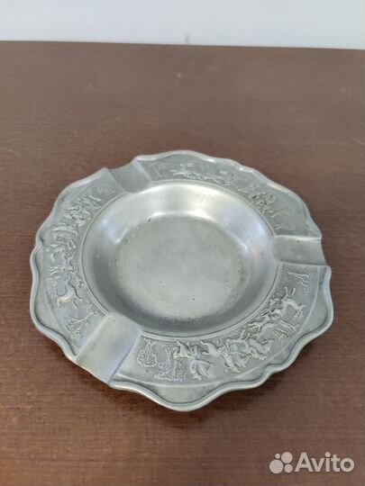 Пепельница для сигар олово