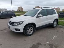 Volkswagen Tiguan 2.0 AT, 2011, 224 000 км