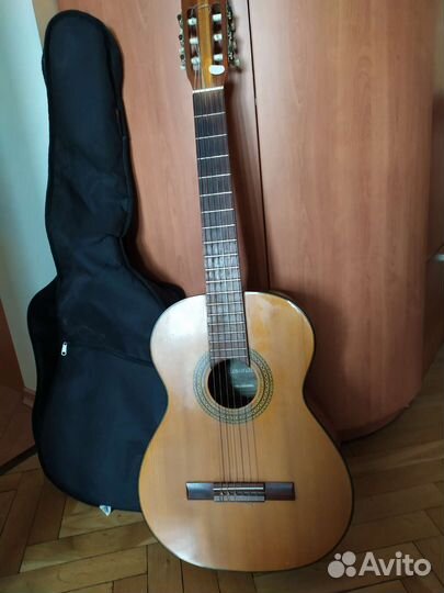 Классическая гитара бу