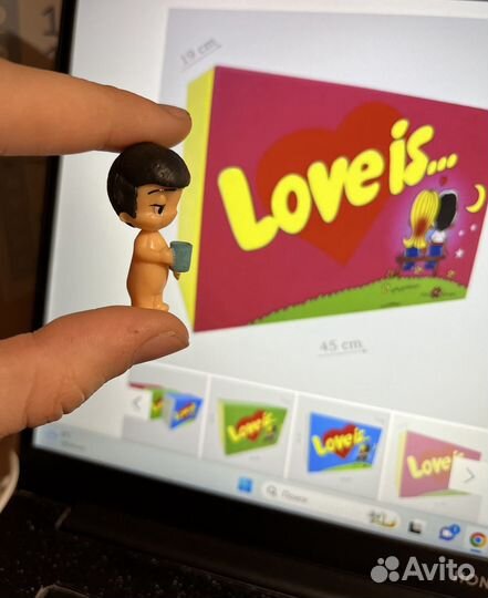 Фигурка из Love is