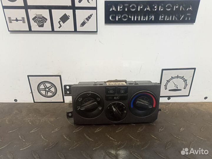 Блок управления отопителем Hyundai Elantra 00-06