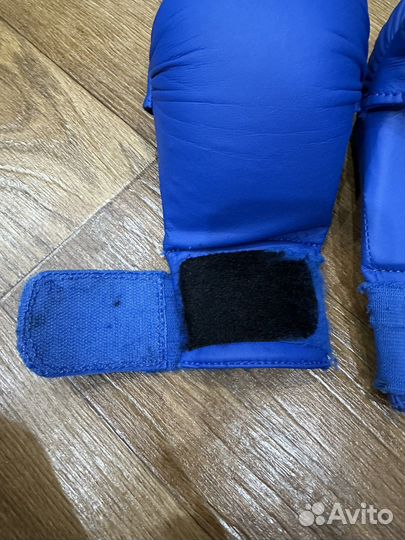 Перчатки для каратэ