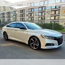 Honda Accord 1.5 CVT, 2020, 40 170 км, с пробегом, цена 2 550 000 руб.