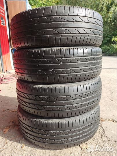 Bridgestone Dueler H/P Sport 215/60 R17