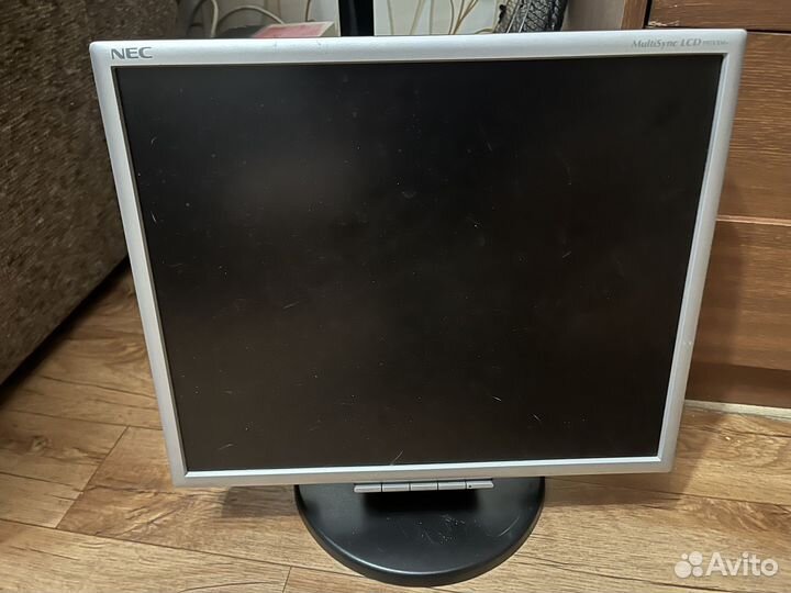 Монитор NEC multisync LCD195vxm+
