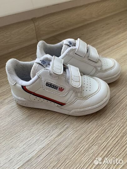 Adidas continental 80 белые на липучках