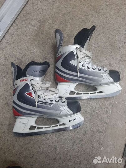 Хоккейные коньки bauer vapor pro