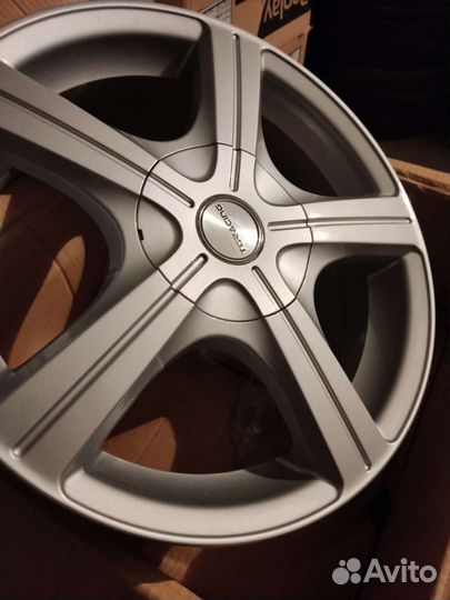 TG Recing (Kia) R16 5x114,3 4 диска