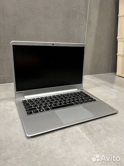 Ноутбук lenovo