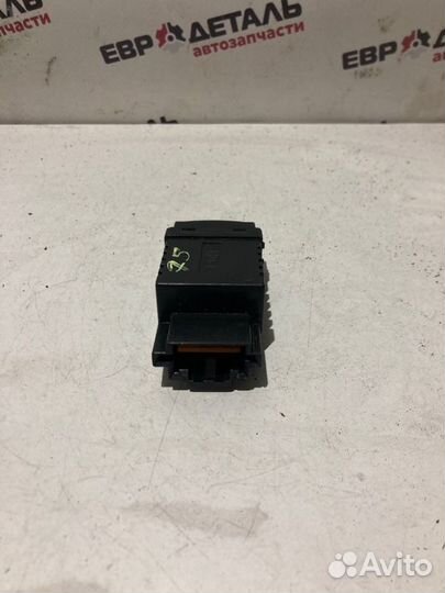 Кнопка освещения панели приборов Mitsubishi Lancer