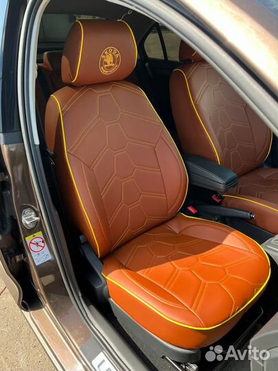 Автомобильные чехлы на Skoda Rapid