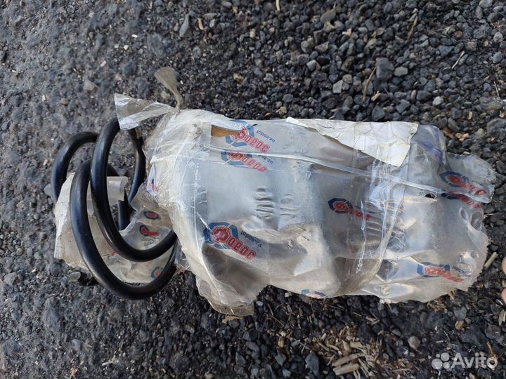 Пружины комплект на хендай солярис,киа рио