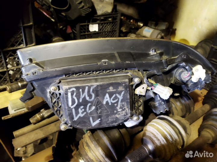 Subaru legacy BH5 Фара передняя левая