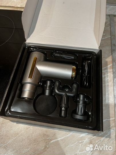 Массажный пистолет