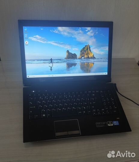 Lenovo v560 core i5/ssd/6ram