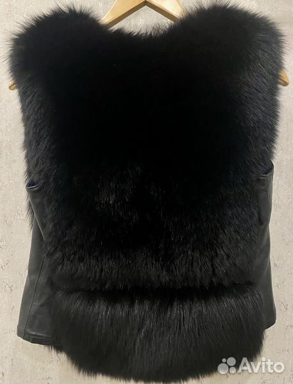Жилет из натурального меха