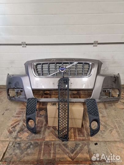 Передний бампер вольво V70