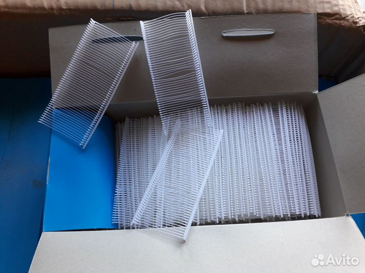 Пластиковые биркодержатели для игольчатого пистоле