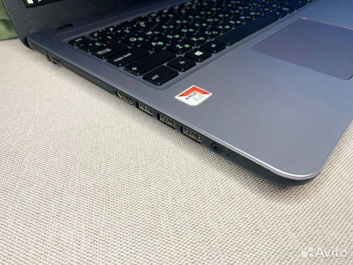 Ноутбук Asus X540BA 2020 года + Новая сумка