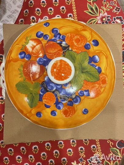 Блюдо для блинов с крышкой d25 см