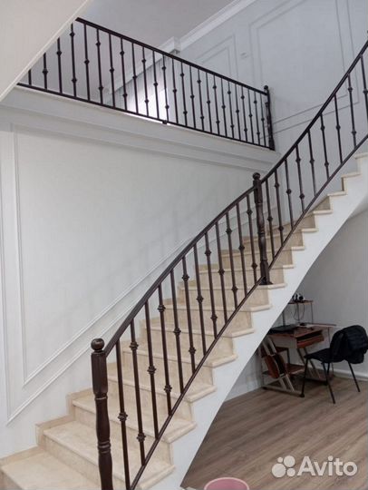 Кованые перила для лестниц