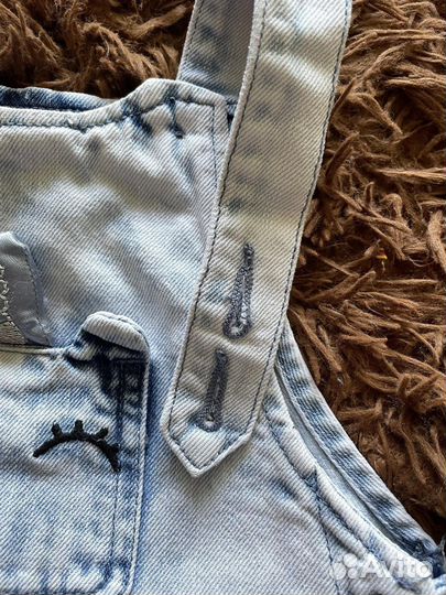 Джинсовый комбинезон для девочки