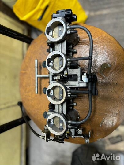 Блок дроссельных заслонок Kawasaki zx6r