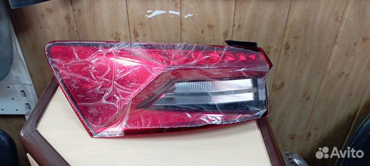 Фонарь наружный задний левый Skoda Kodiaq 5659452