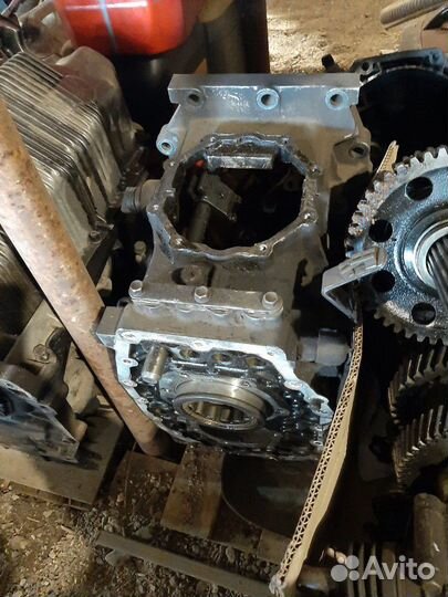 Запчасти на механическую коробку передач Isuzu