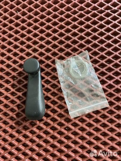 Ручка стеклоподъемника Toyota Carina E