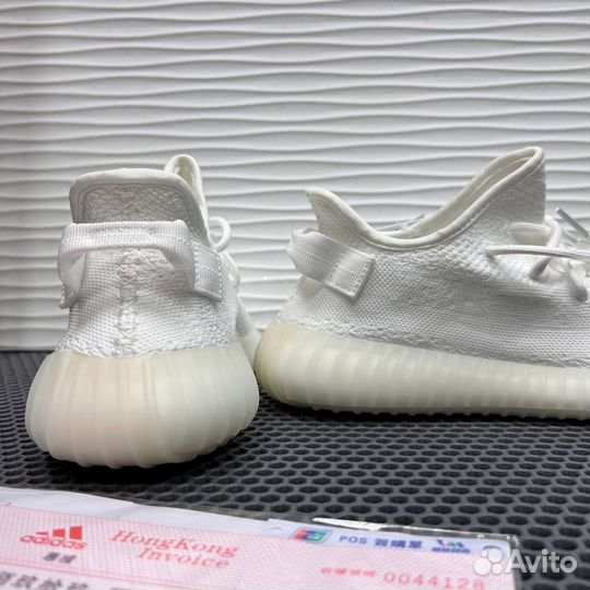 Кроссовки adidas yeezy boost 350 v2 white