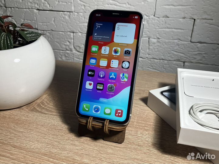 iPhone Xr, 64 ГБ