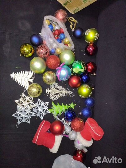 Елочные игрушки
