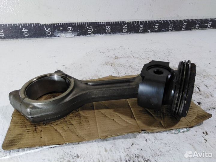 Поршень с шатуном Рено FM 13