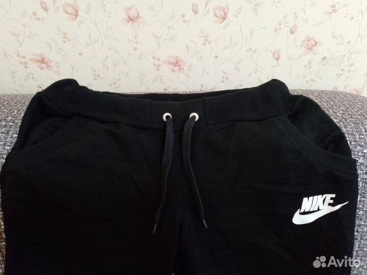 Спортивный костюм nike р.46-48