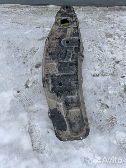 Топливный бак mitsubishi pajero 4