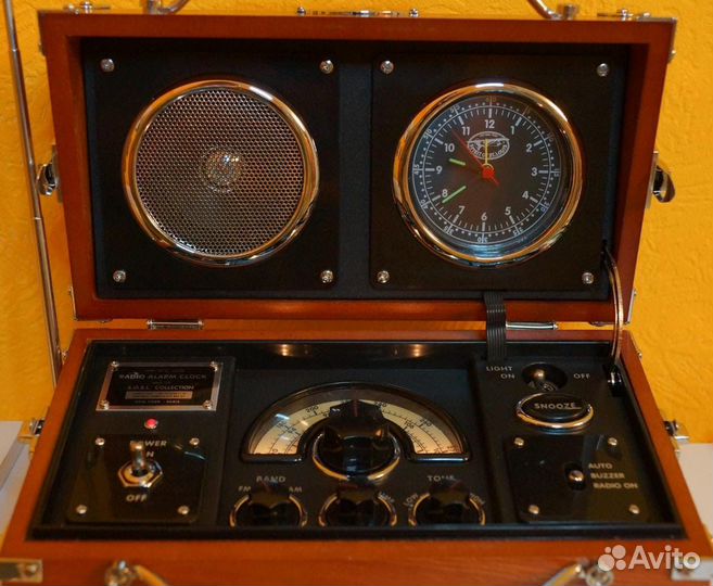 Радио - Radio alarm clock S.O.S.L collection