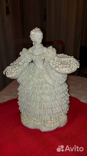Фарфоровые статуэтки германия