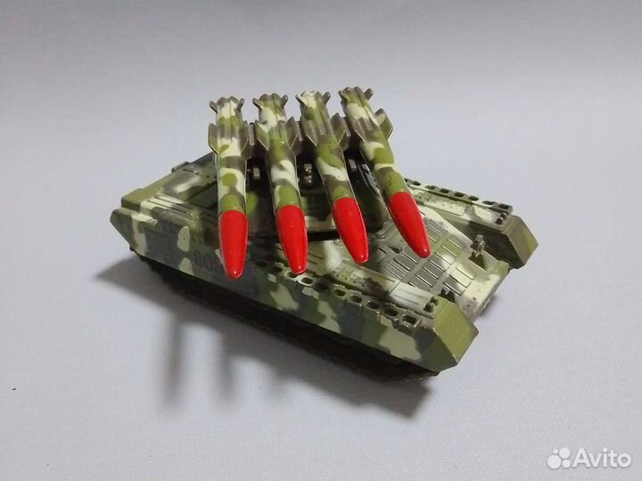 Игрушечная машинка ''Катюша''