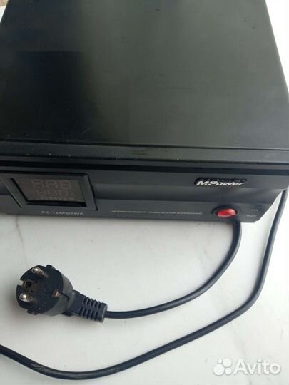 Стабилизатор напряжения