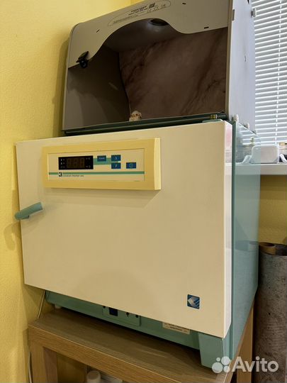 Оборудование для мастера маникюра