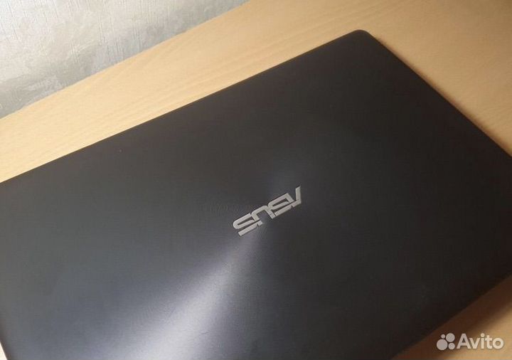 Asus x550cc i5 3337u ssd512gb/6gb gt720 2gb