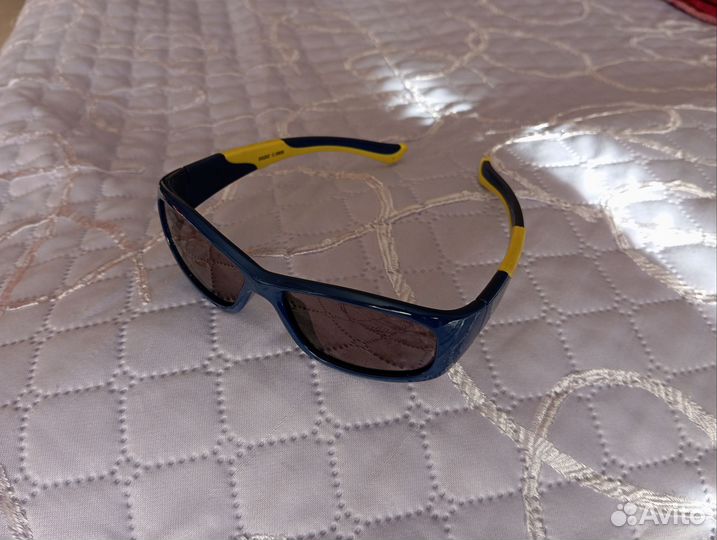 Солнцезащитные очки детские