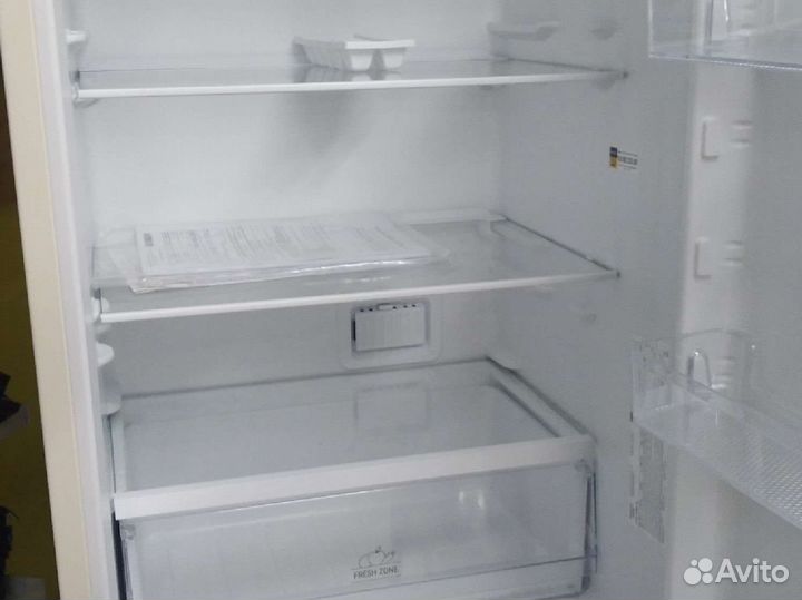 П) холодильник Hotpoint-Ariston HTD 4180M