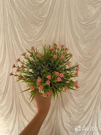 Цветочная композиция розовый